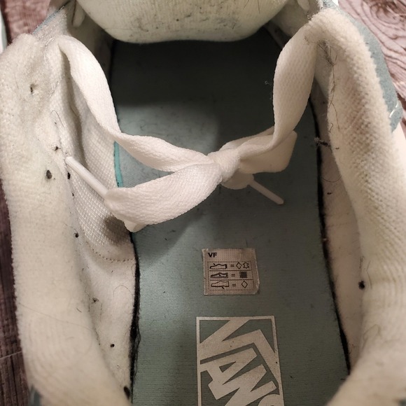 Vans Mens Hylane Skate Shoes Light Blue White Low Top Sneakers Size 11.5 - Picture 9 of 16